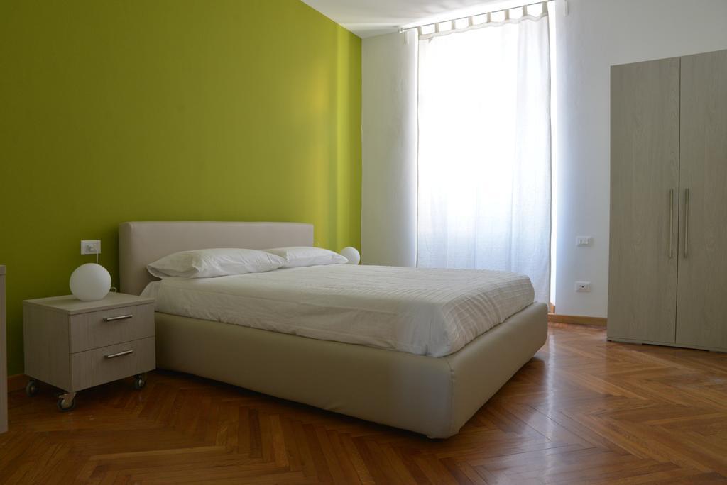 Residenza Cece' Διαμέρισμα Lecco Δωμάτιο φωτογραφία